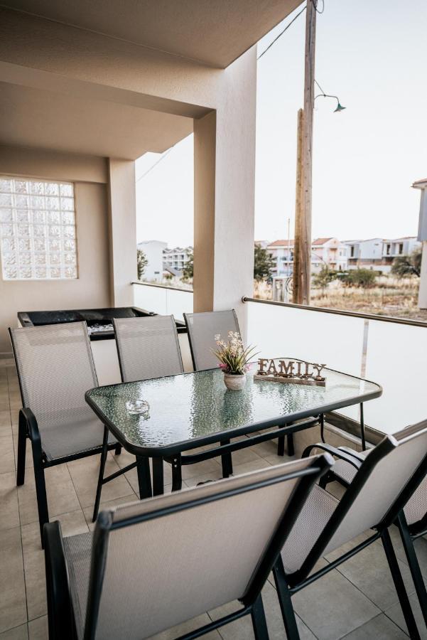 Emerald Luxury Apartments Nikiti  Exterior foto